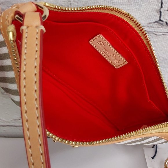 'DOONEY & BOURKE' LEATHER PINSTRIPE RED INTERIOR BAGGETT  DETACHABLE STRAP - Picture 8 of 16